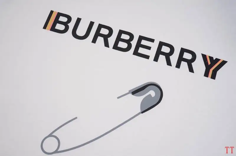 Burberry S-2XL 20tx06 (6)